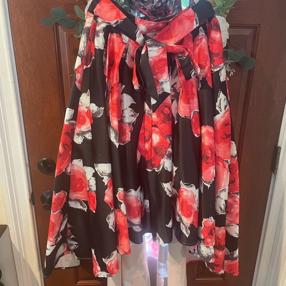 GRACIA Red Floral Skirt Large Flowers Wedding Maxi Asymetrical Dress